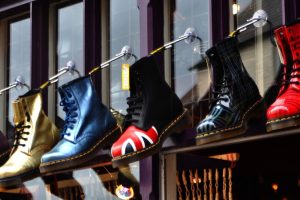 Tipps zum Lackleder pflegen