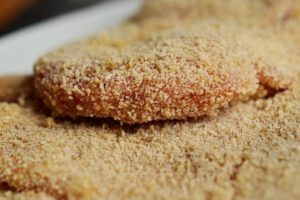 schnitzel-richtig-panieren