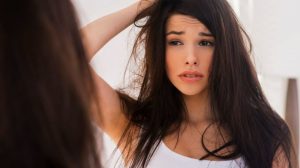 Hausmittel gegen trockene & spröde Haare