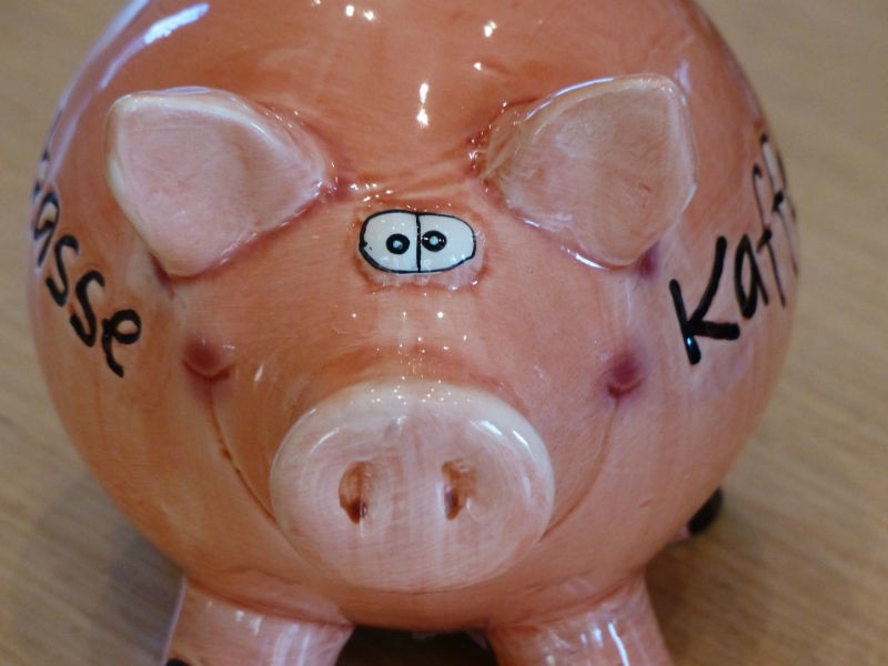 Tipps zum Geld sparen mit der Spardose