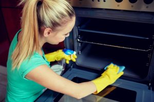 Backofen reinigen