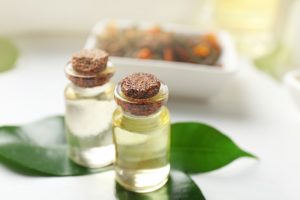 Teebaumöl als Hausmittel