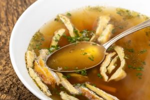 Die traditionelle Flädlesuppe.
