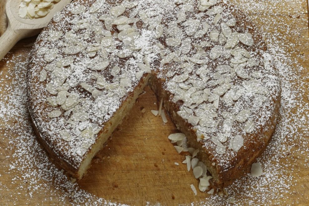 Apfelkuchen mit Mandeln