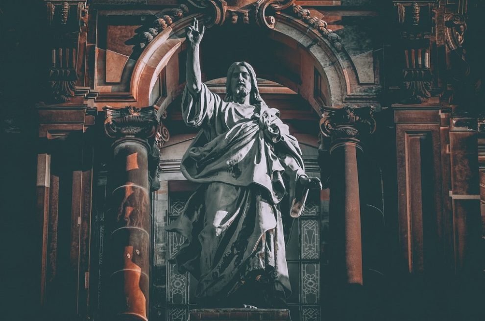 Unterscheidung Skulptur Statue