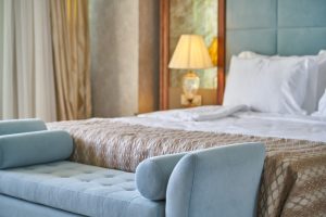 Hotelzimmer dekorieren